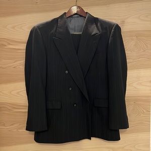 Executive collection Mens Suit